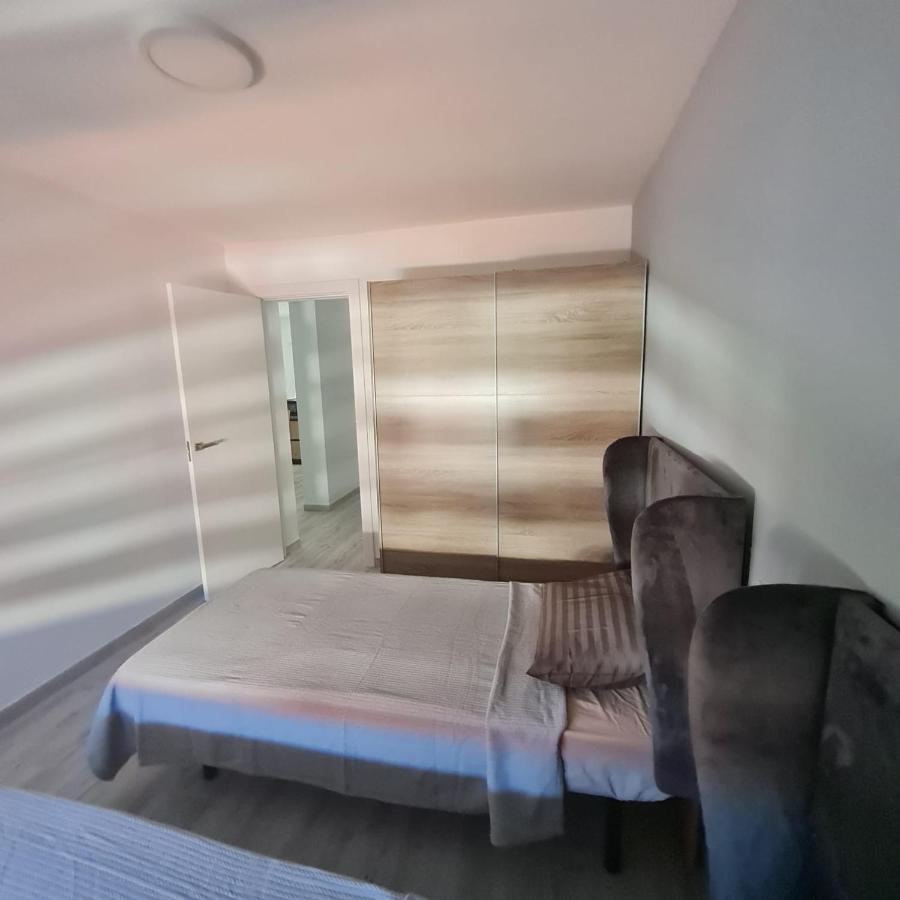 Апартаменты Apartament Lux Винарос Экстерьер фото